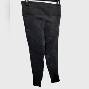 2533) Offline Aerie Gray Cropped Highwaist 7/8 Leggings Size Medium NWOT